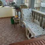 Tomic Apartment