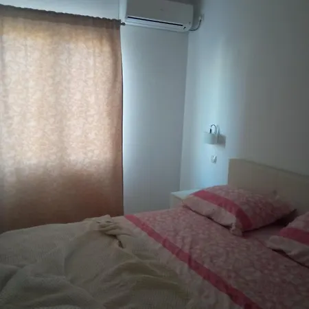 Apartment Tomic *