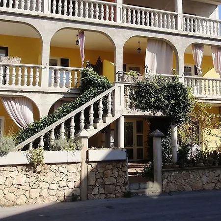 Tomic Apartmán