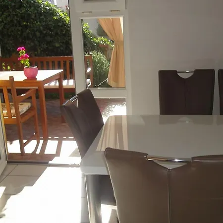 Tomic Apartmán Vodice