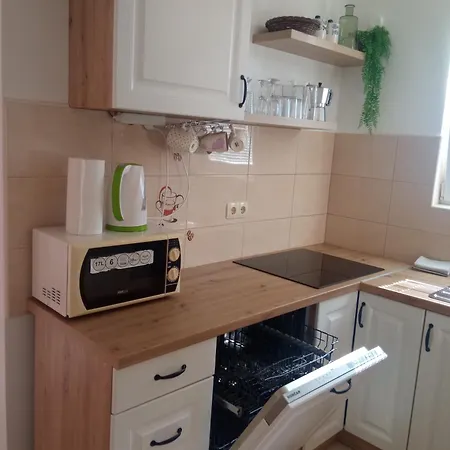 Tomic Apartmán *